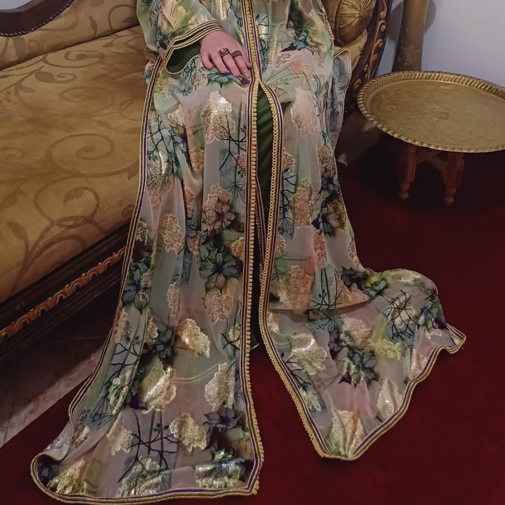 Additional image 1 of قفطان مغربي…