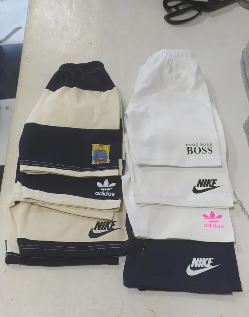 صورة لـ  شورط صغير و…