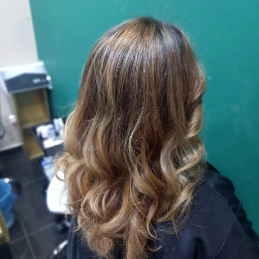 Additional image 4 of Coloration …