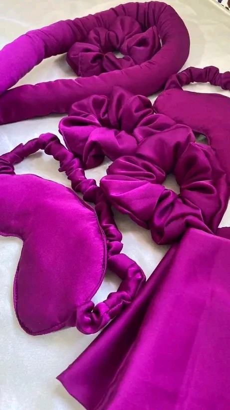Additional image 2 of Pack satin …