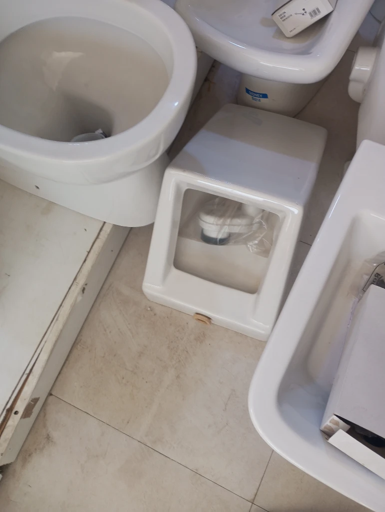 صورة لـ  خدمة بلومبي