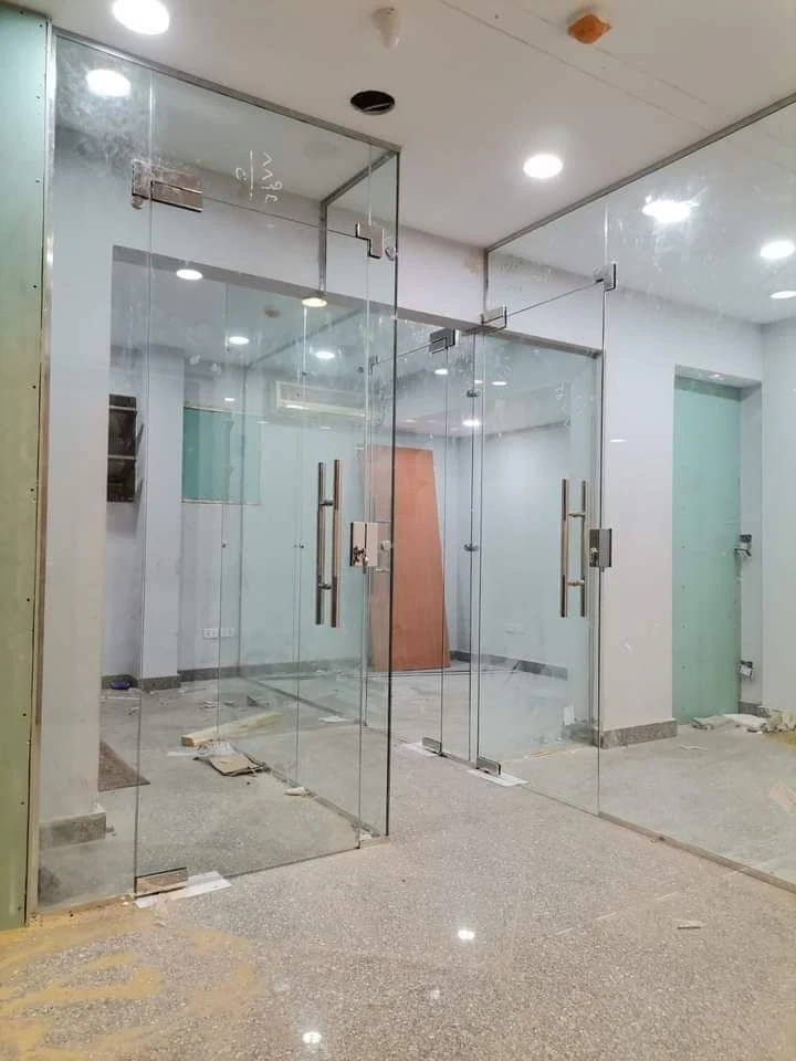 Additional image 5 of Glass et al…
