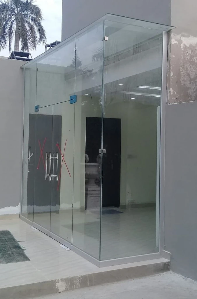 Additional image 2 of Glass et al…