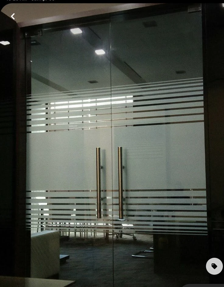 Additional image 4 of Glass et al…