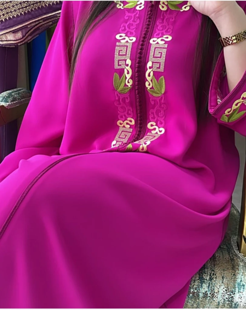 Additional image 2 of broderie el…