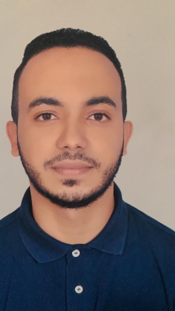 صورة لـ  صباغ تركيب …