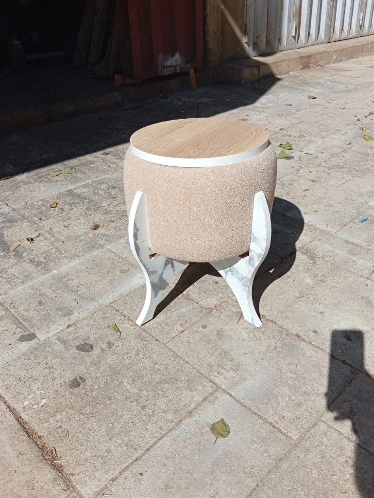 Additional image 1 of Bouff