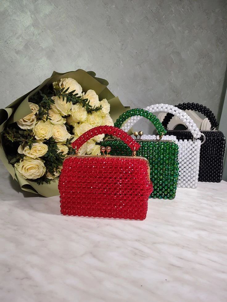 صورة لـ  Model : per…