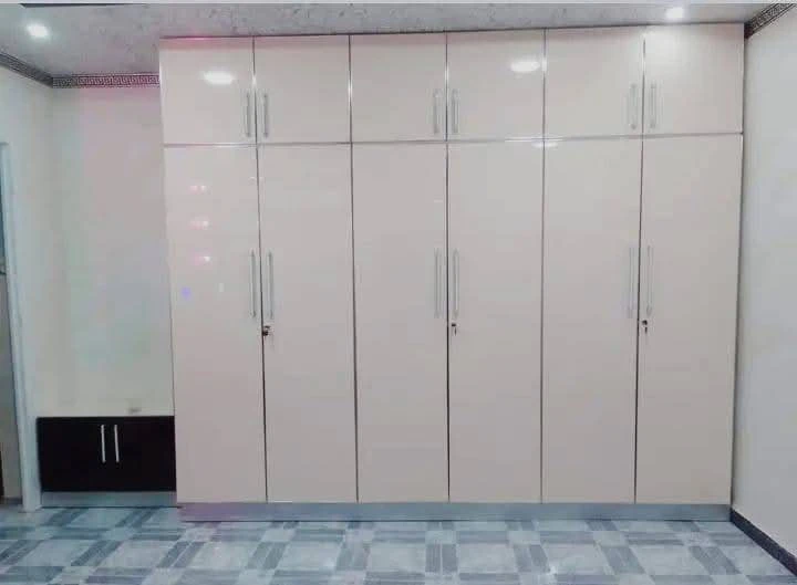 صورة لـ  نجارة الالم…