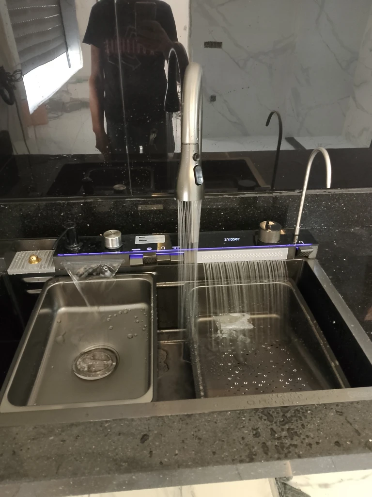 صورة لـ  بلومبي