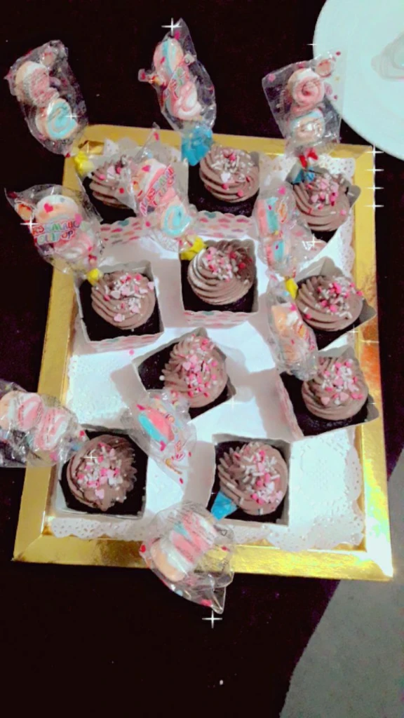 Additional image 2 of مادلين بأنو…