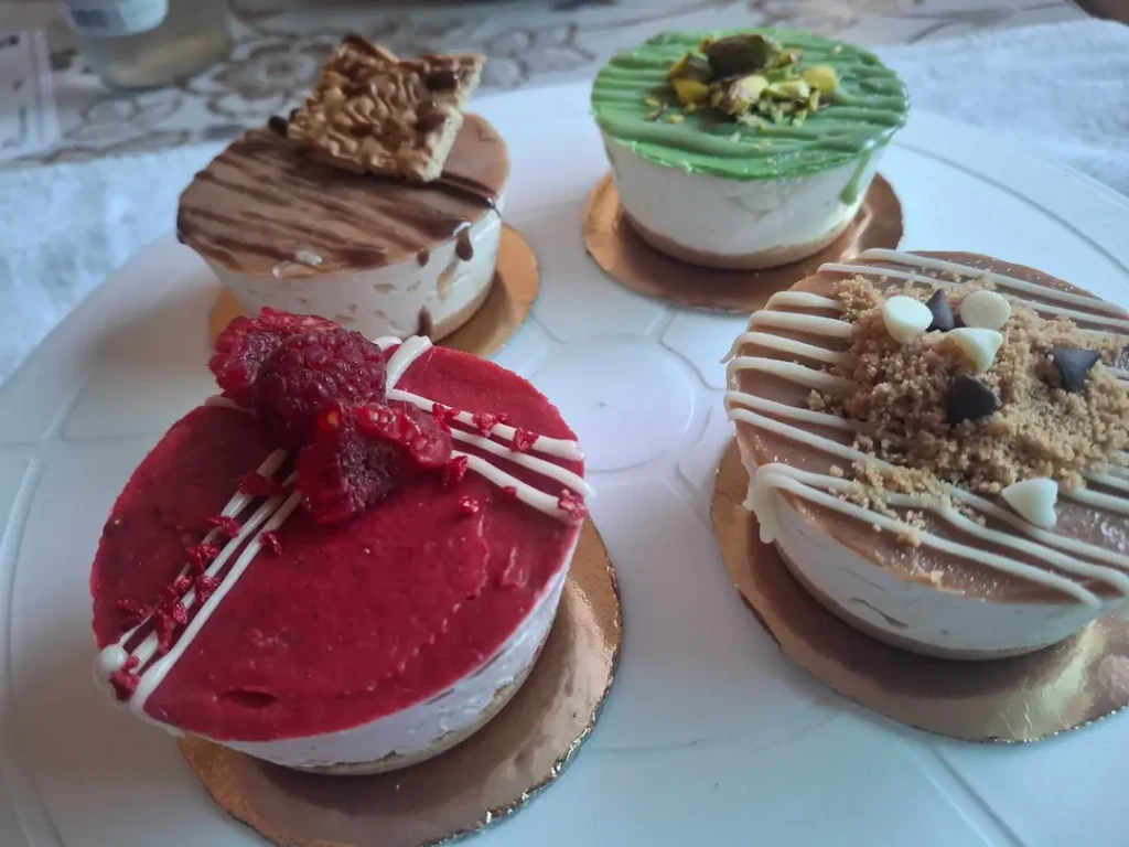 صورة لـ  صانعة حلويا…