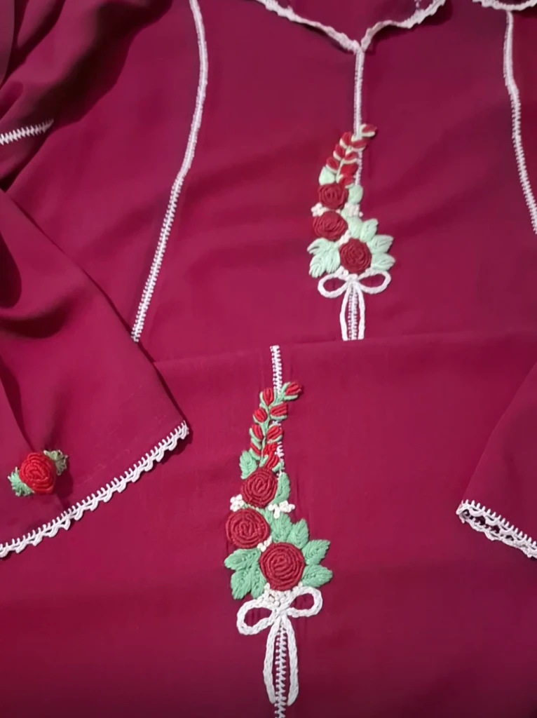 صورة لـ  قفطان مايا