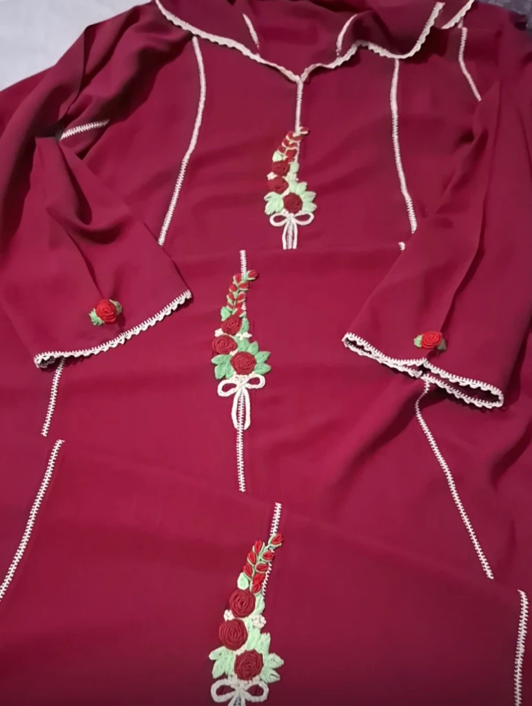 صورة لـ  قفطان مايا