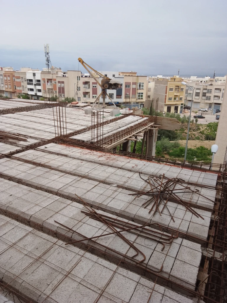 صورة لـ  Construction du bâtiment