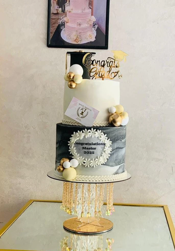 صورة لـ  Ayour_trait…