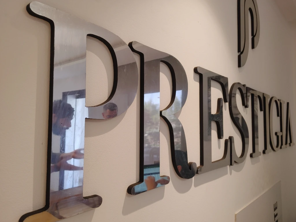 Additional image 5 of impression …