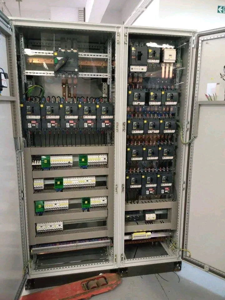 صورة لـ  Montage tab…