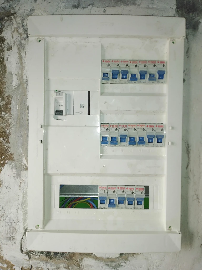 صورة لـ  خدمات كهربائية منزلية