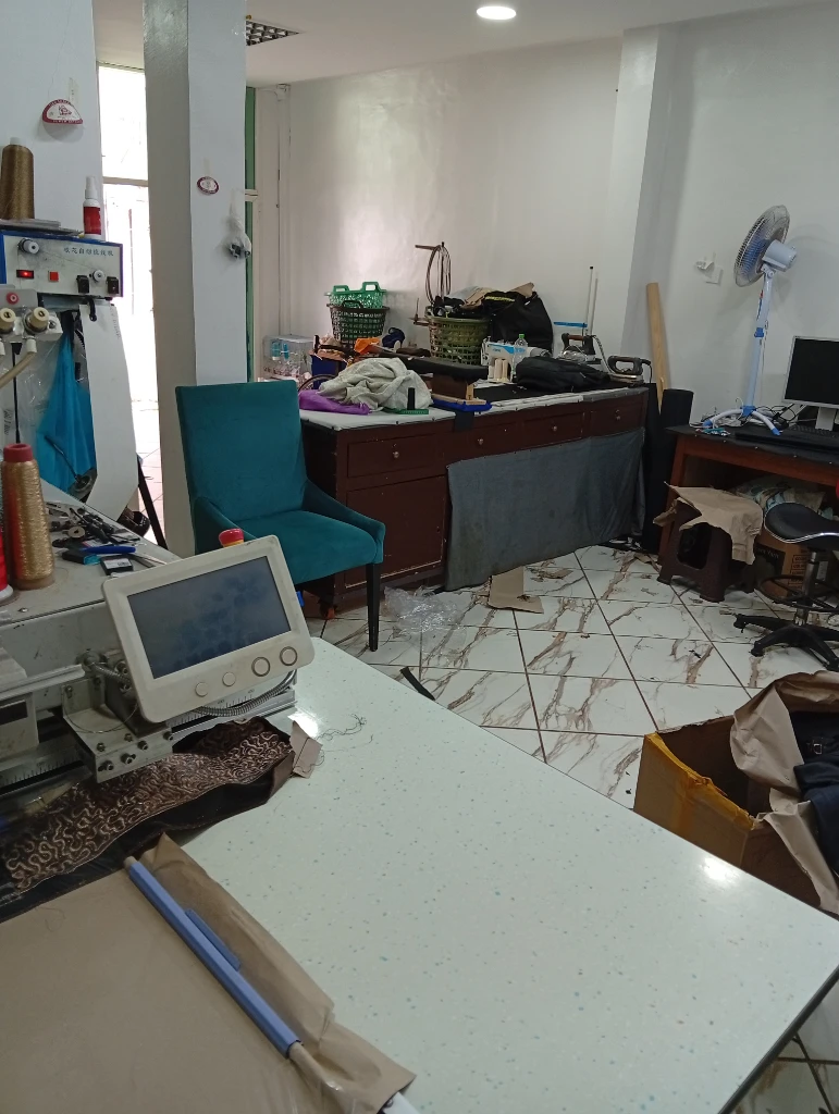 Additional image 3 of زواق المعلم…