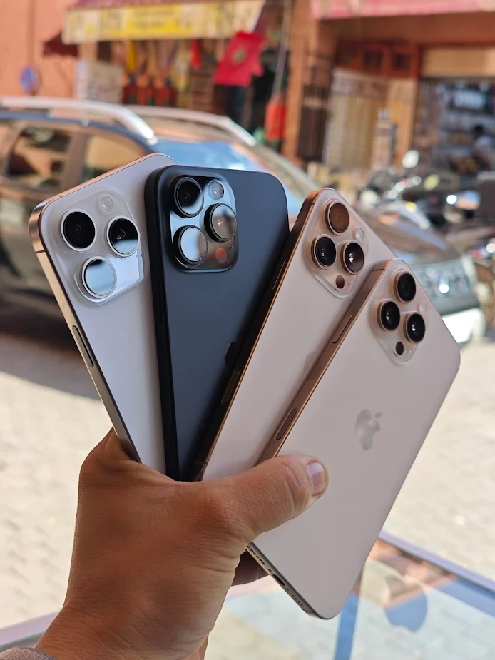 Additional image 1 of Smartphone …
