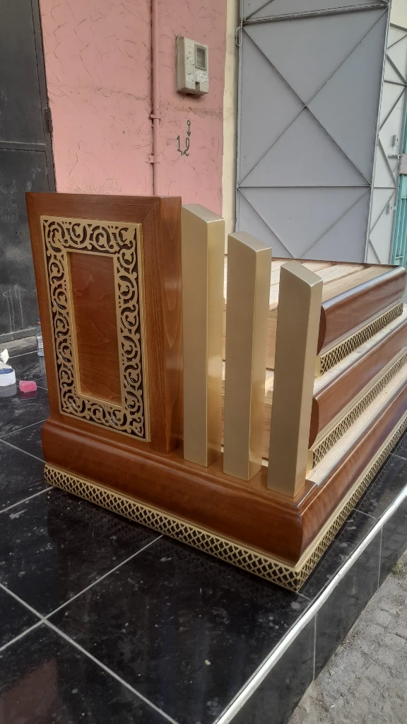 صورة لـ  بلاكارات، ص…