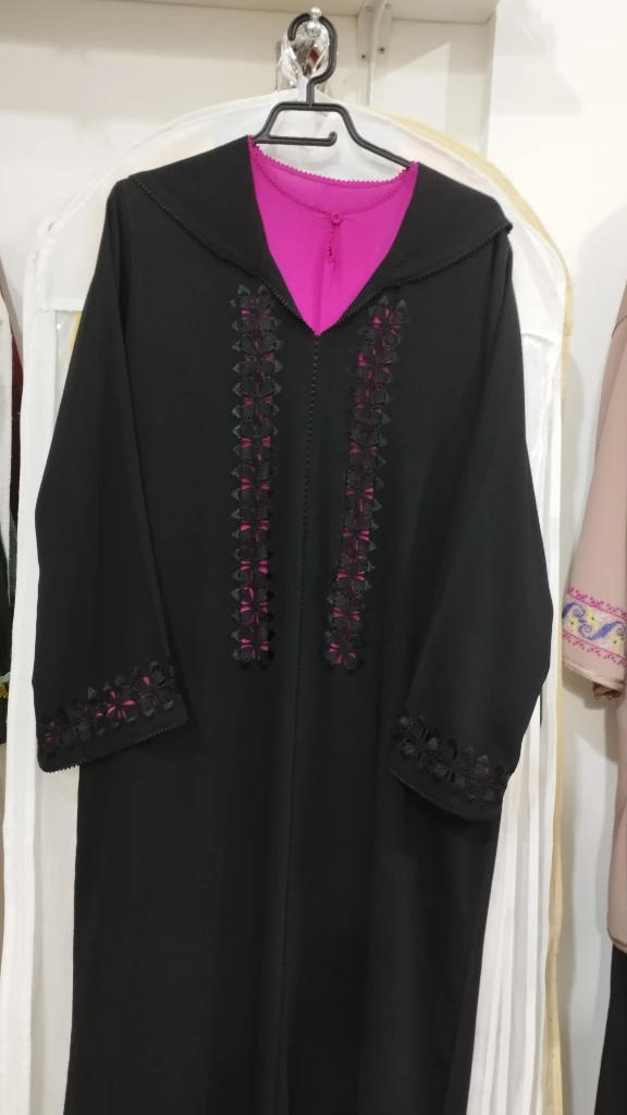 Additional image 3 of جلابة هماوي…
