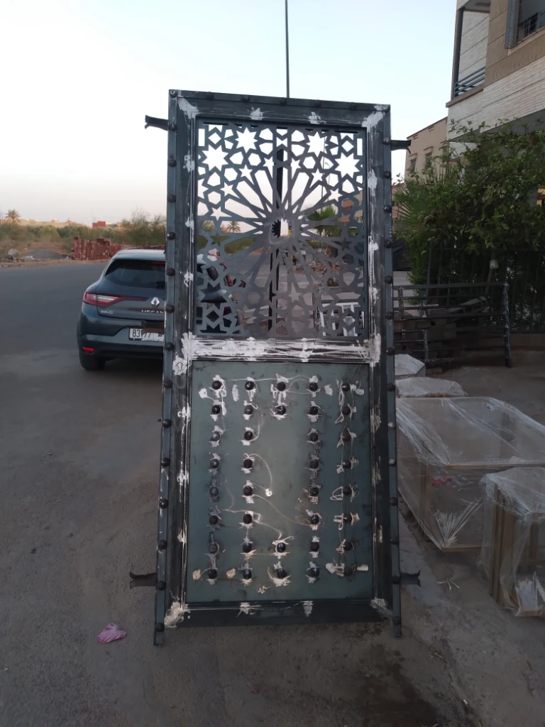 Additional image 2 of :arwa fer