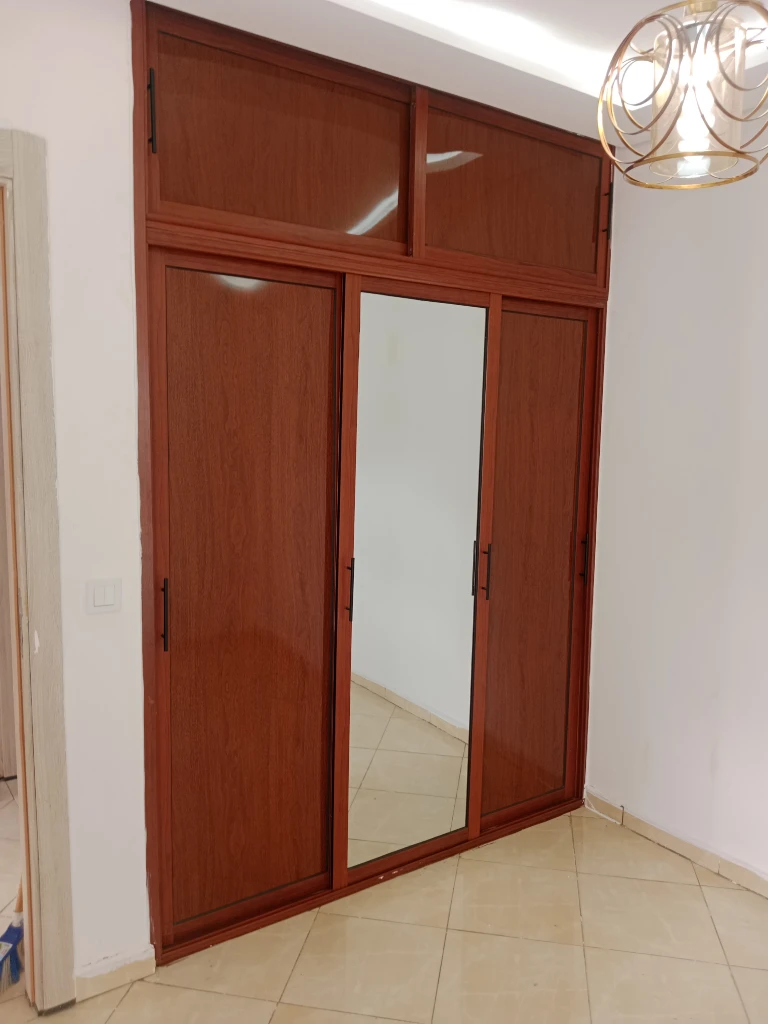 صورة لـ  مطابخ عصريه…