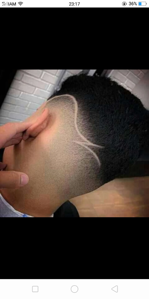 صورة لـ  الخدمات: قص شعر - تشذيب لحية - تنظيف بشرة - وصبغة احترافية