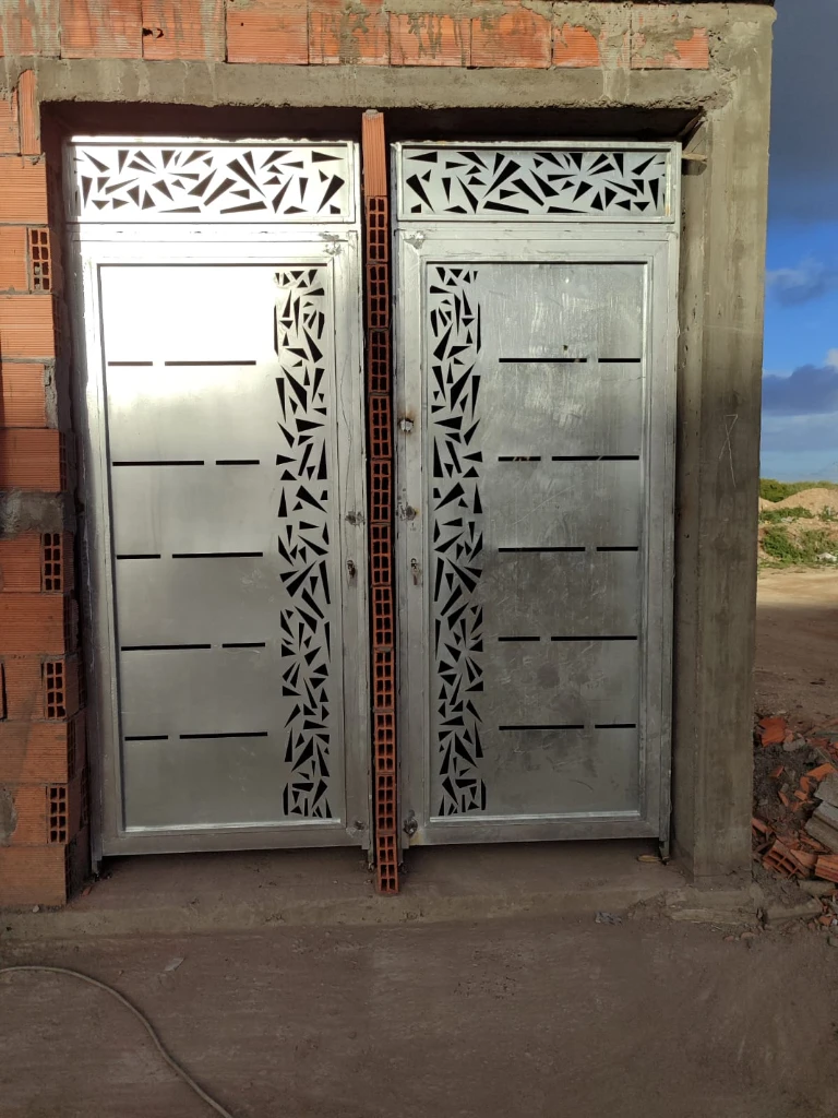 صورة لـ  ابواب حديدية