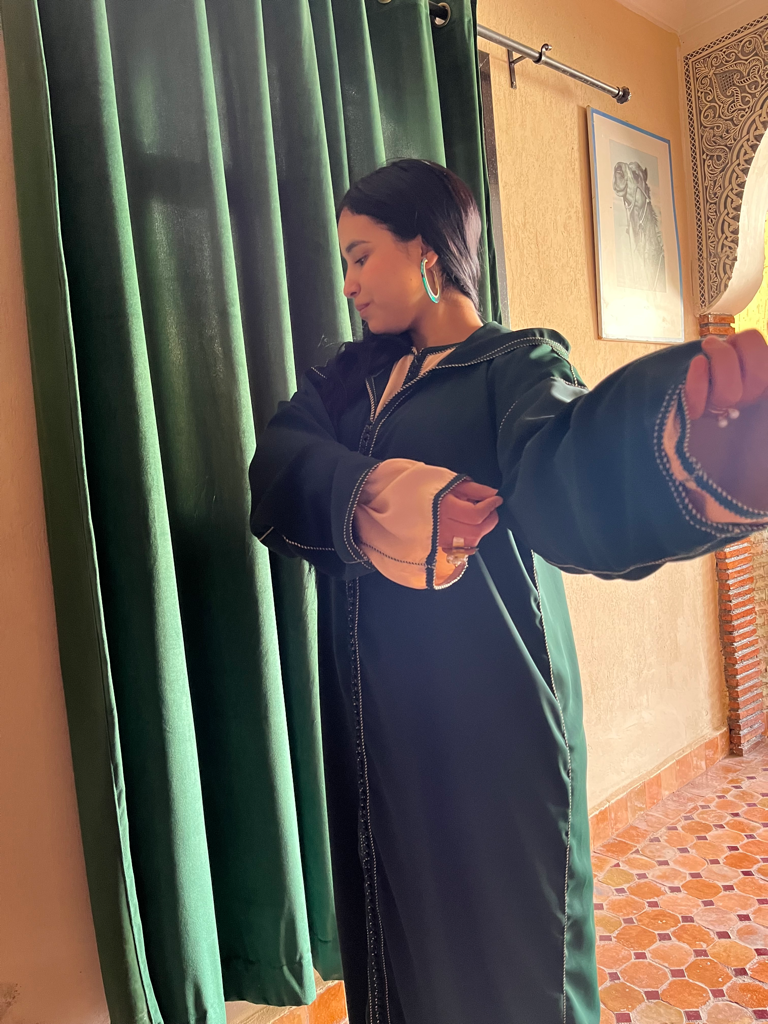 صورة لـ  جلابة تقليدية