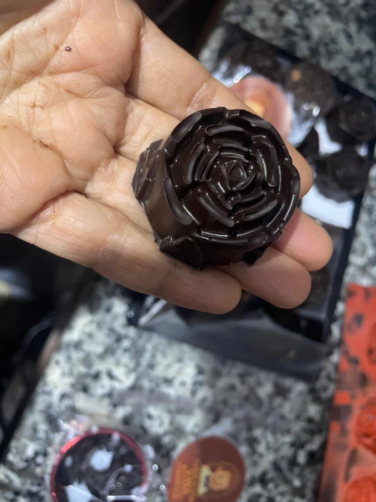 Additional image 1 of شكلاطة بالم…