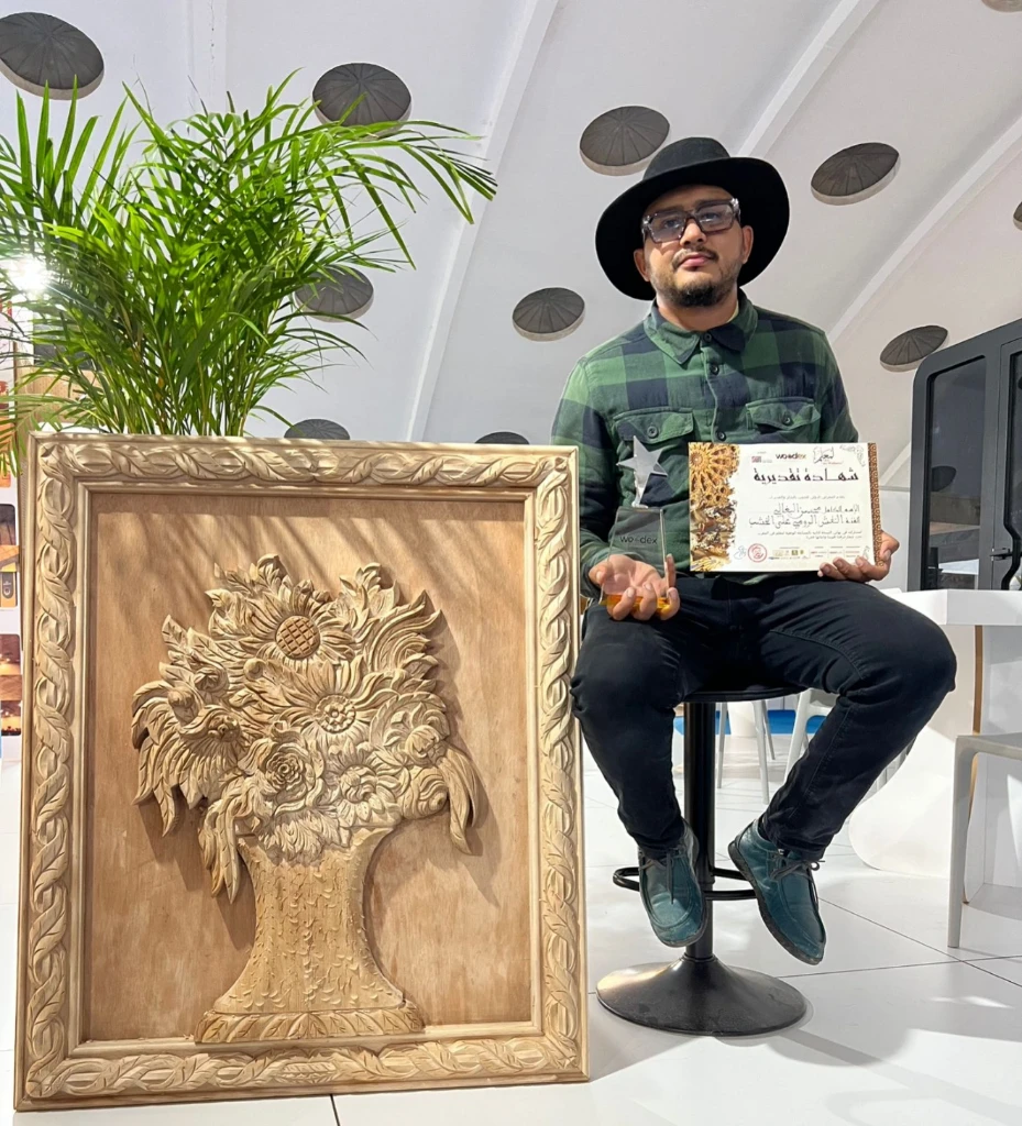 photo of لوحات فنية صالونات مغربية منقوشة باليد راقية وجودة عالية