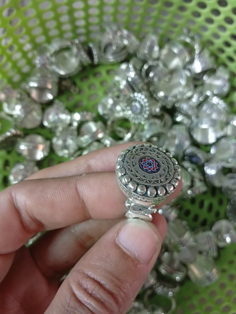 صورة لـ  خواتم من المعدن