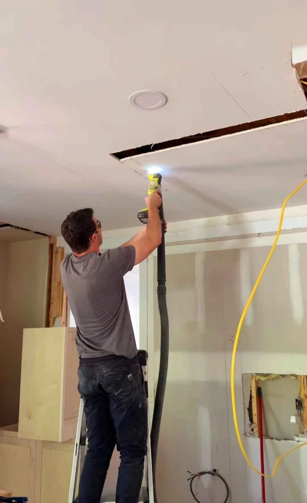 photo of نجار خاص لأي بريكول صغير ولا كبير اي حاجه كتعلق بالعود او ال