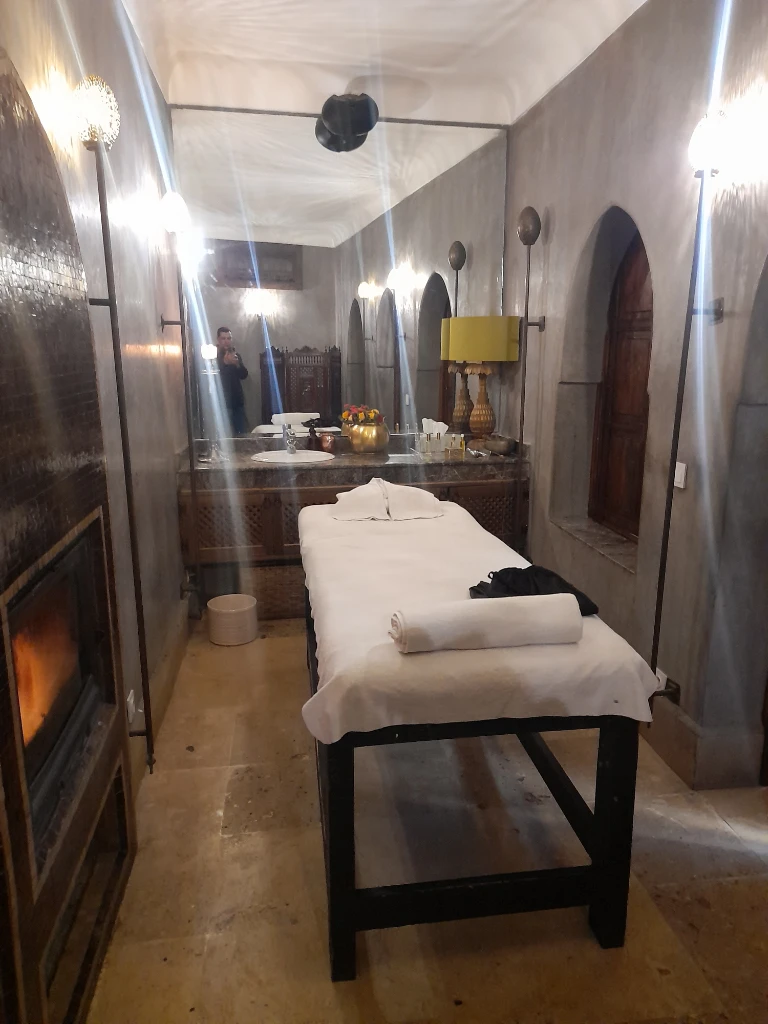 Additional image 5 of Massage