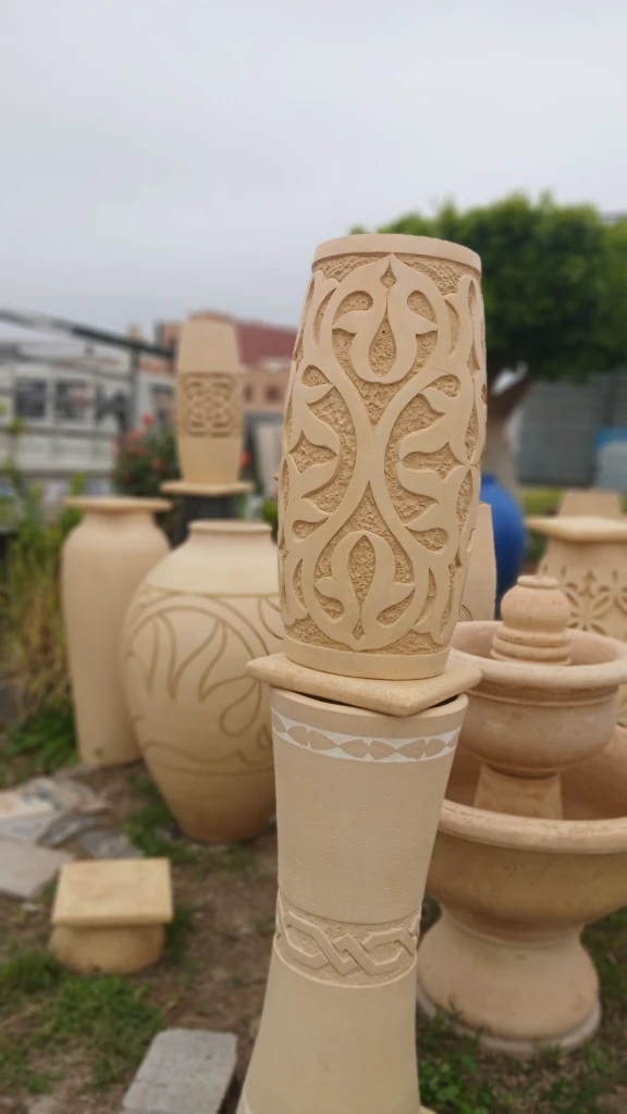 «سكون الأسياد» (يوحي بالرصانة والعمق التاريخي المستوحى من فن · 3