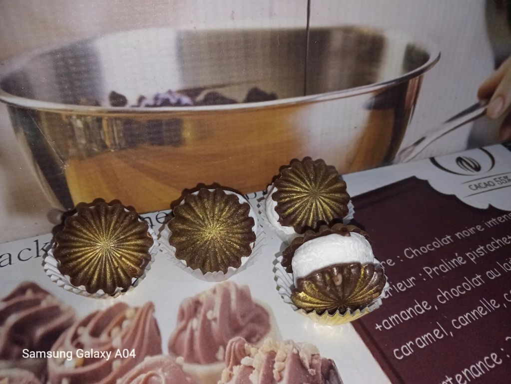 Additional image 1 of Fabrication…