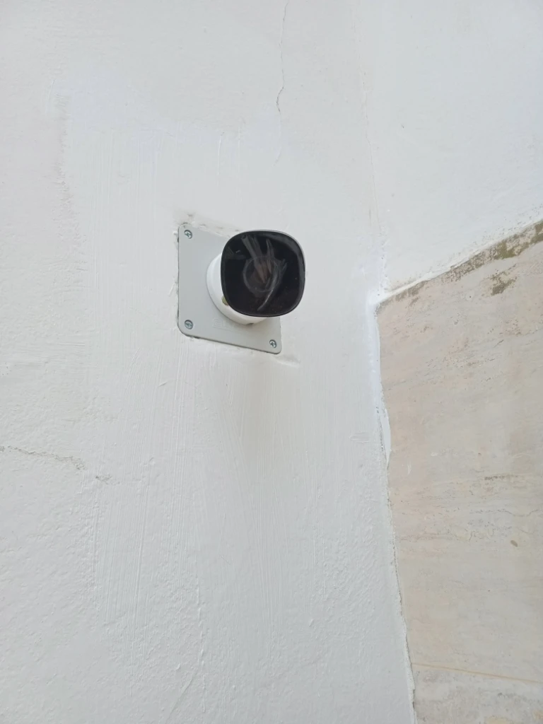 photo of Installation Caméra de Surveillance