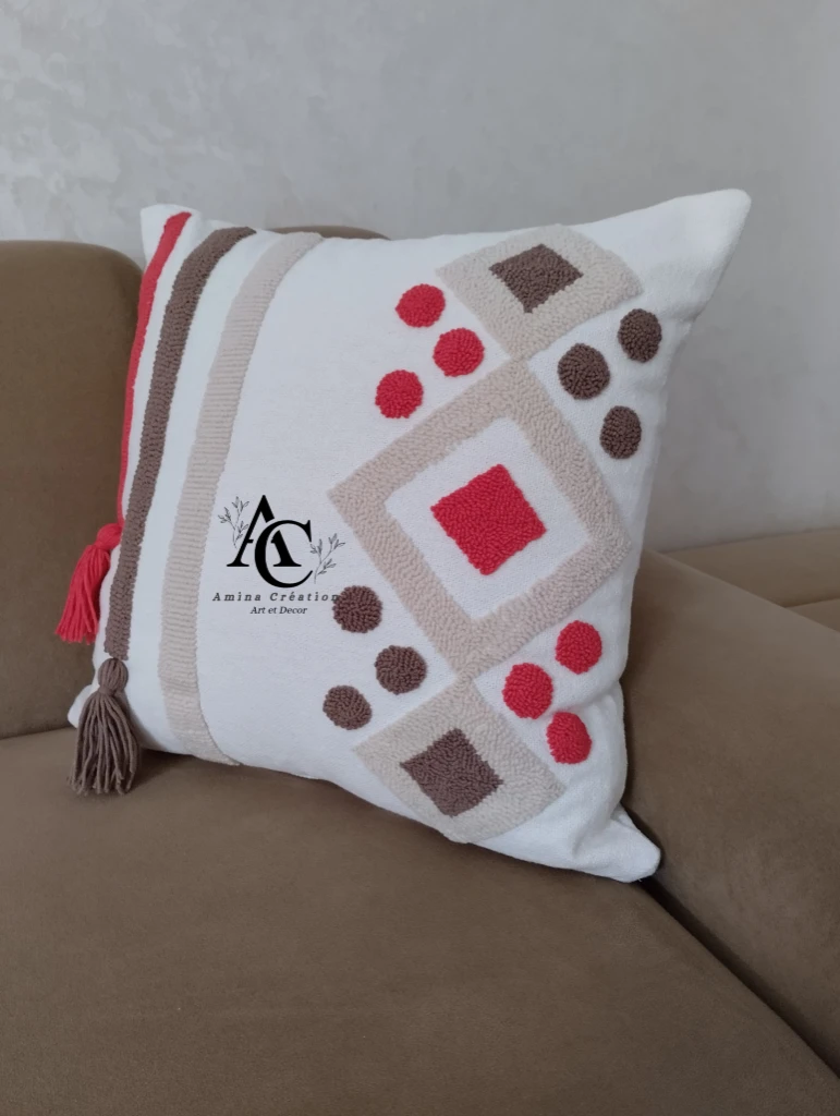 Additional image 3 of تطريز الوسا…