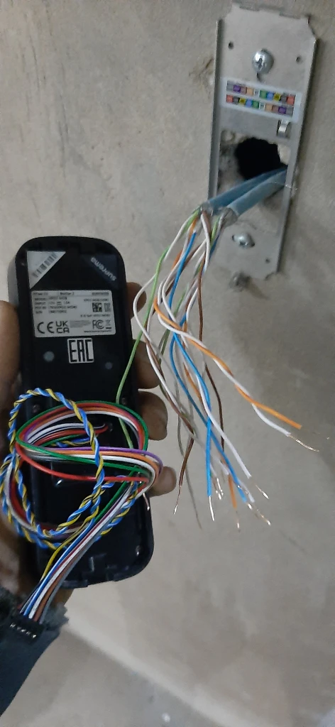 Additional image 4 of كهربائي