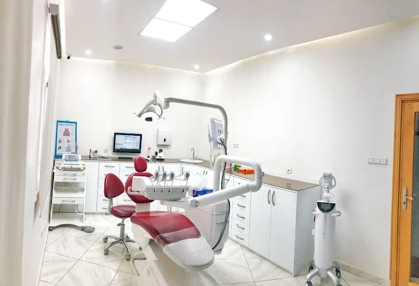 طب الأسنان والعلاجات التجميلية · 1