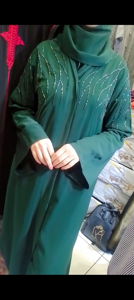 صورة لـ  عباية بالعق…