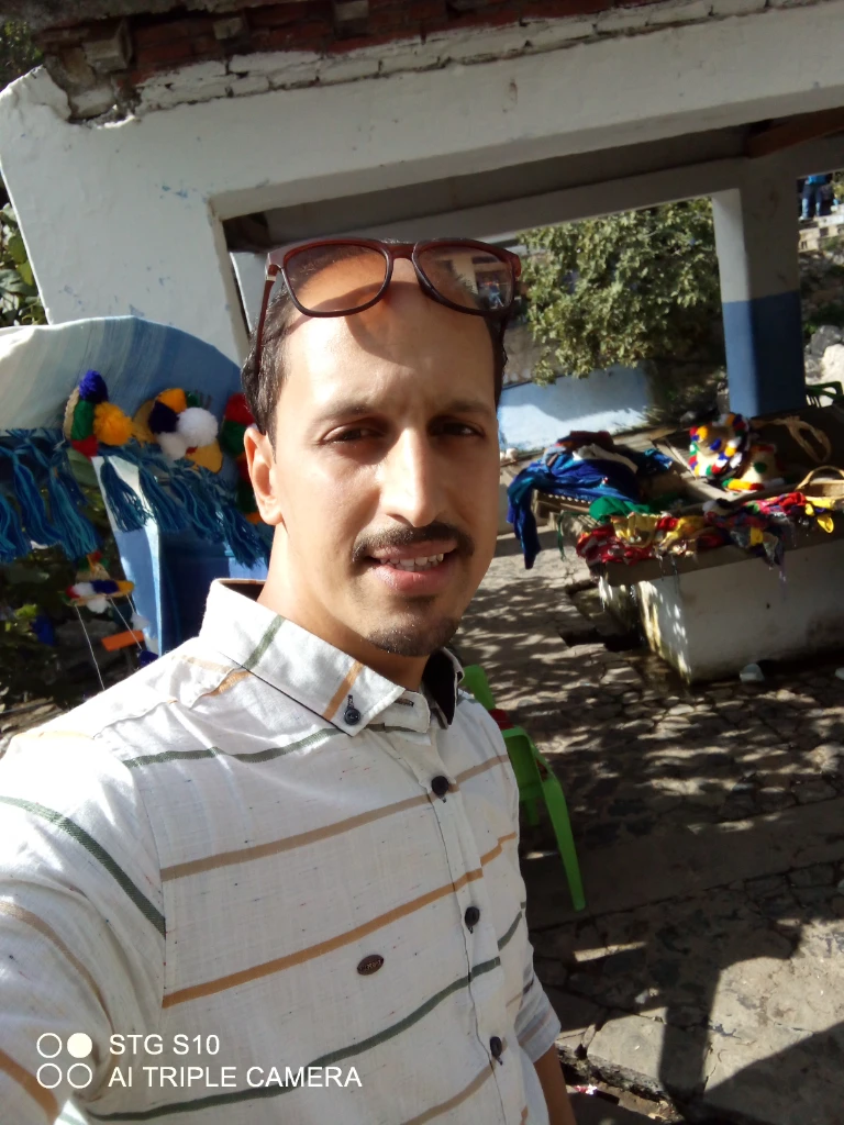 صورة لـ  Four/cuisin…