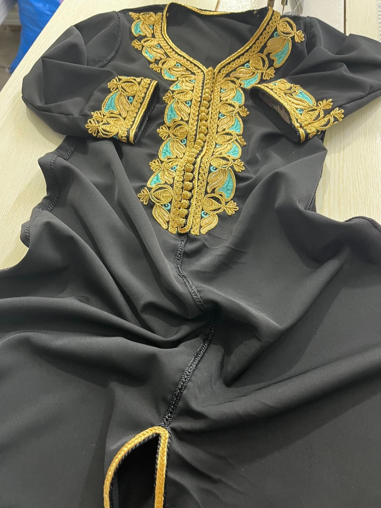 صورة لـ  جلابة و الق…