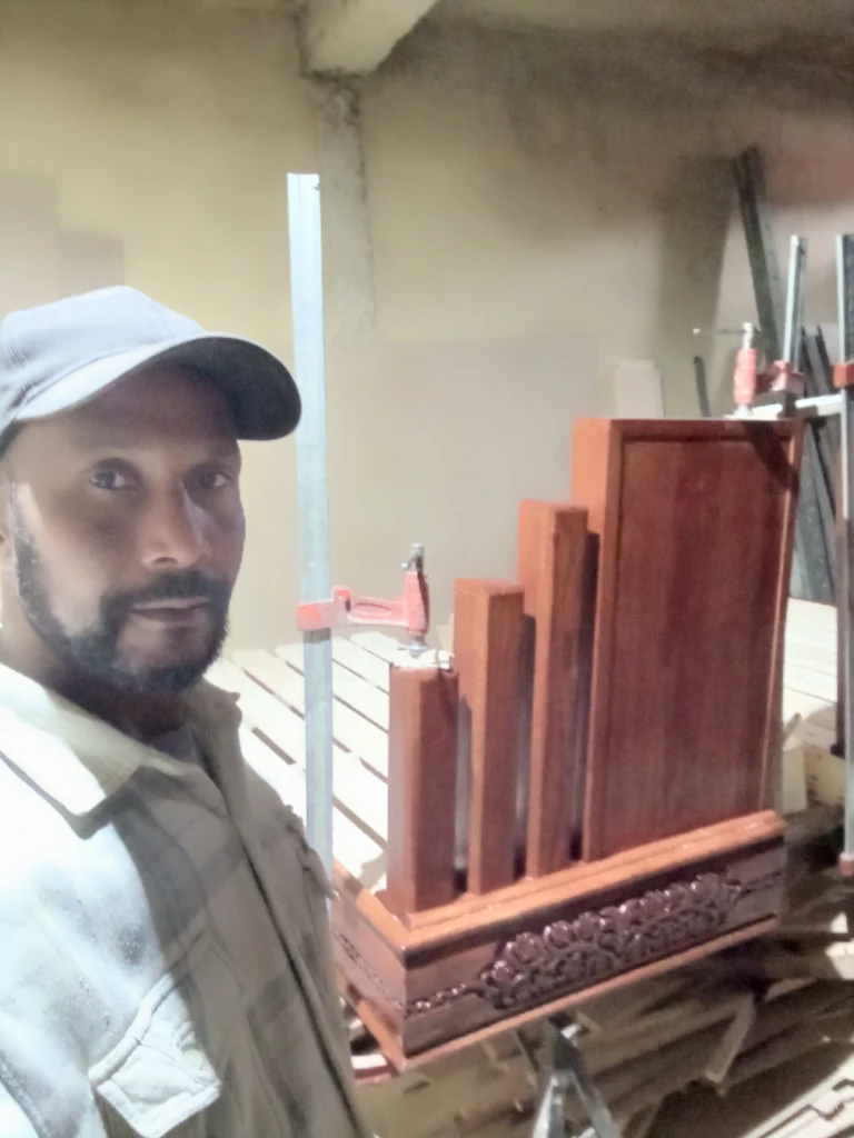 صورة لـ  النجارة الع…