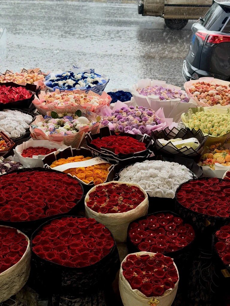 Additional image 3 of Fleuriste M…