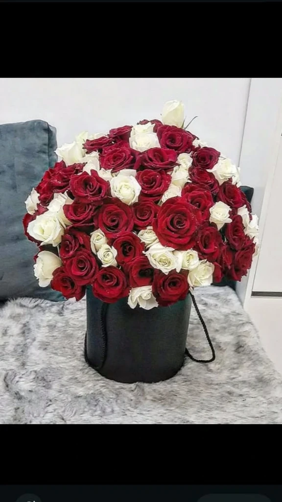 Additional image 4 of Fleuriste M…