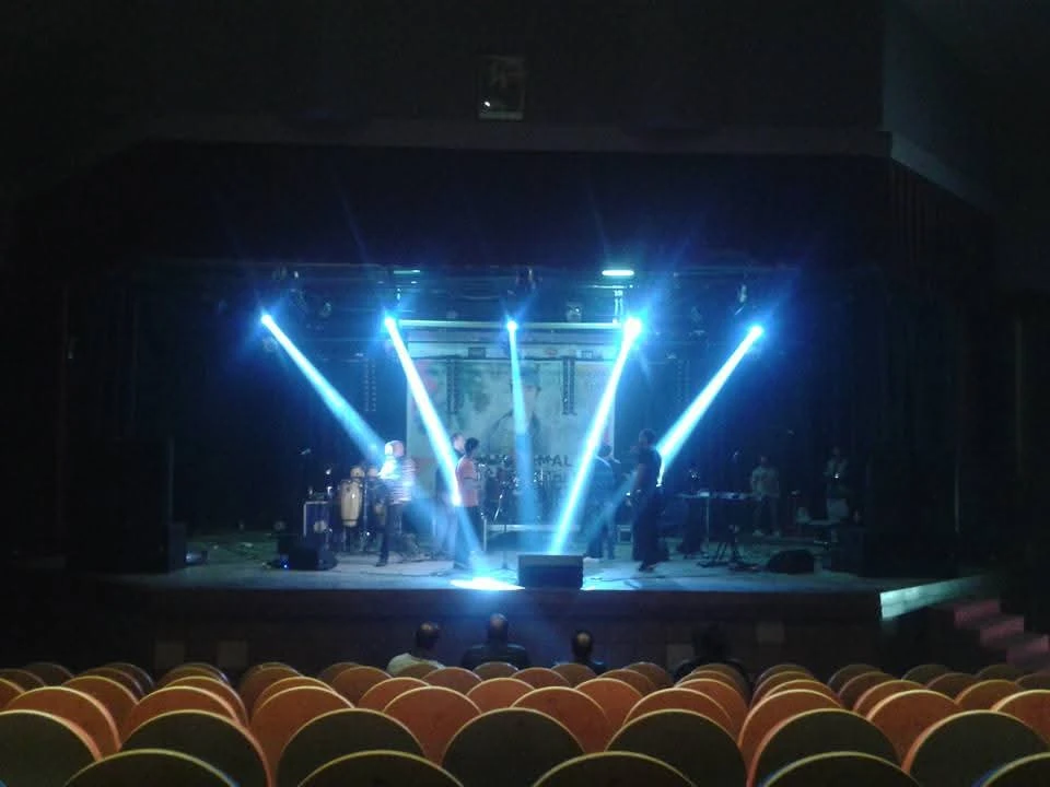 photo of art senik e…